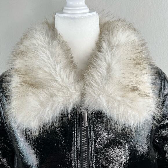 Revolve Unreal Fur Wet Look Aviator Biker Jacket Faux Leather/Fur Black L NWT - Picture 6 of 16